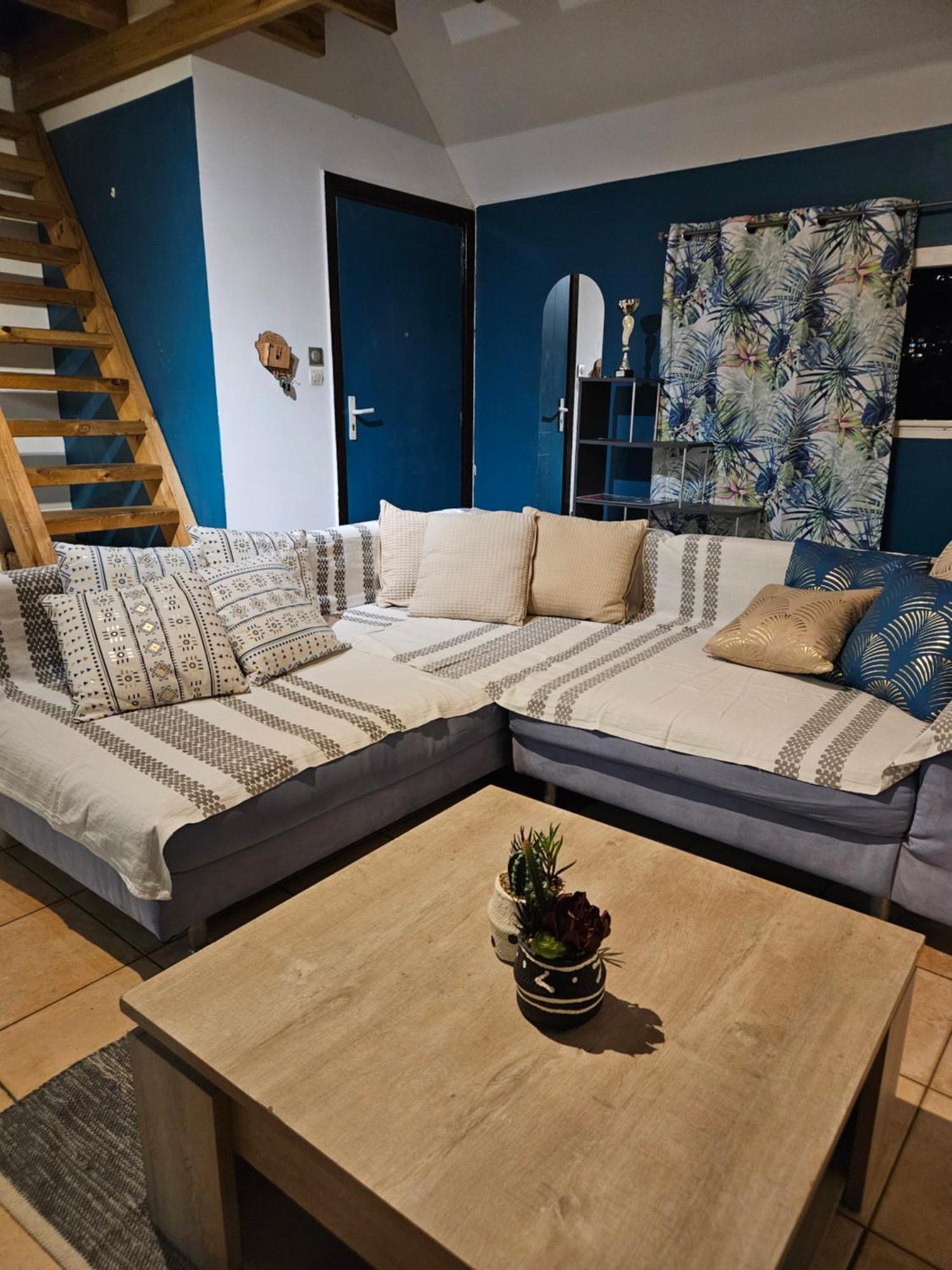 Secret De L'Ile Apartment Ла Посесион Екстериор снимка